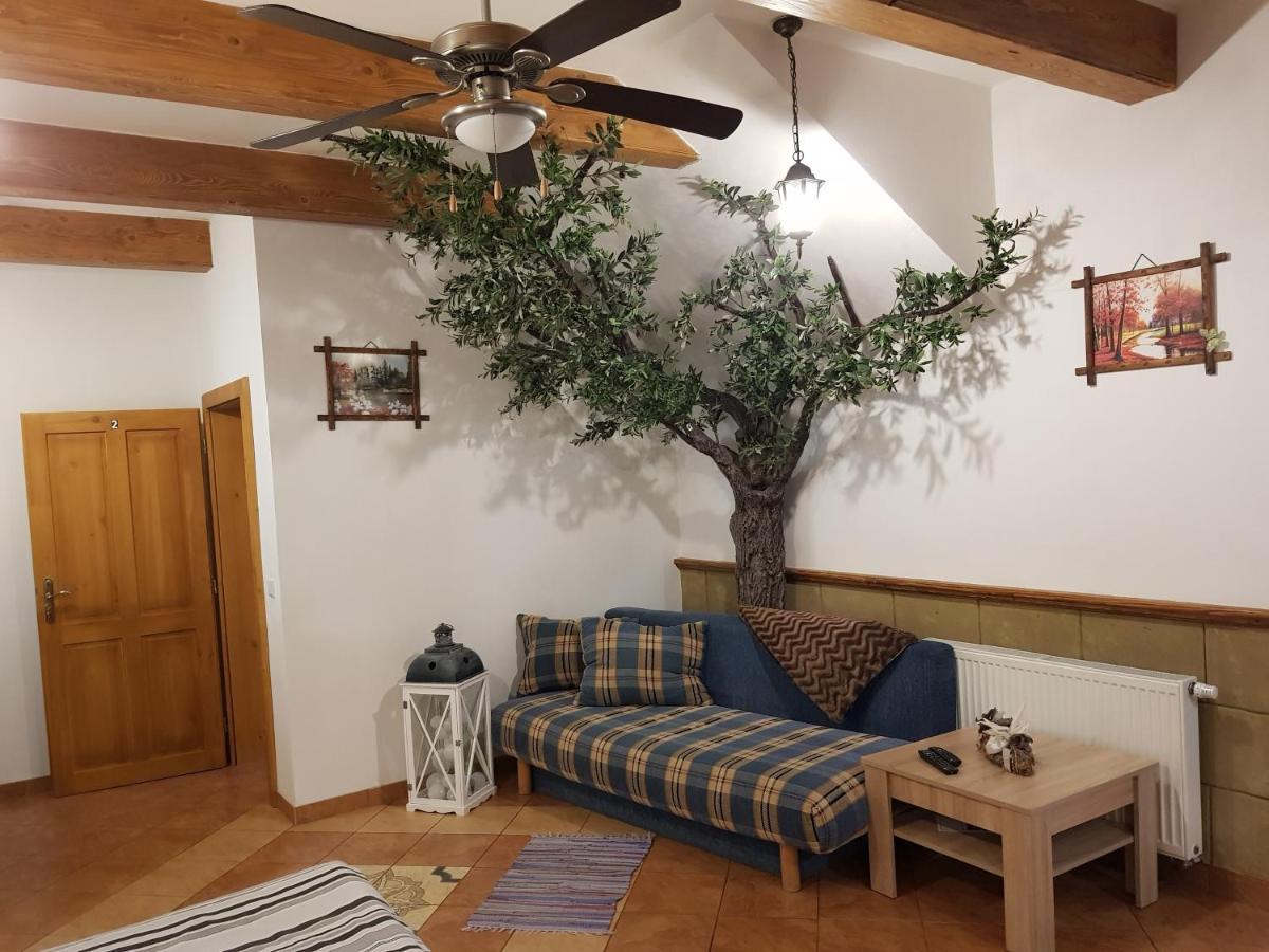 Ubytovanie Pod Hradom Sklené Teplice Exterior foto